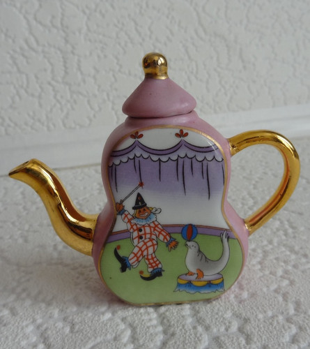 Regency fine arts miniature - fine,