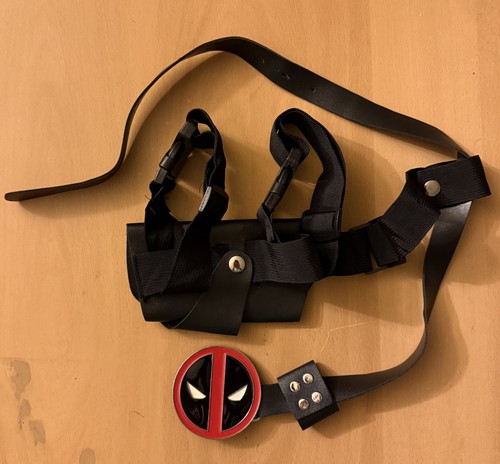 Marvel deadpool metal enamel - deadpool,