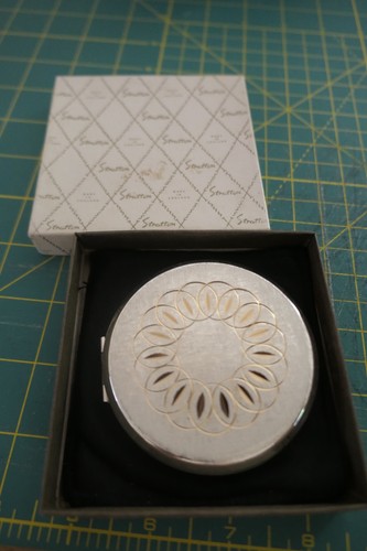 Stratton compact silver - compact,