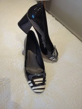 Moda in Pelle Black Midi Heals With Leopard Detail Size 8 / 41 Good Condition