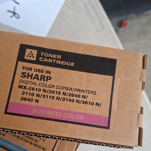 Katun magenta toner - ,