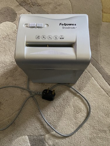 Fellowes shredmate mini - fellowes,