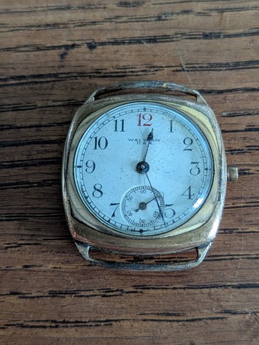 Waltham 367 cushion watch - 367,