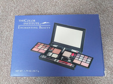The Color Institute Enchanting Beauty Gift Box