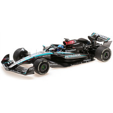 Minichamps 1:18 Scale Mercedes