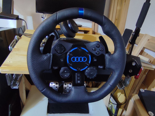 Audi steering wheel center - steering,