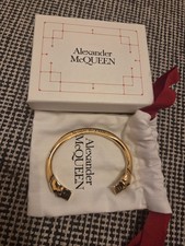Alexander McQueen Twin Skull Bangle – Gold Brass, Cable Style, Unisex