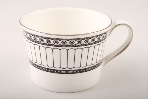 Wedgwood contrasts teacup - -,