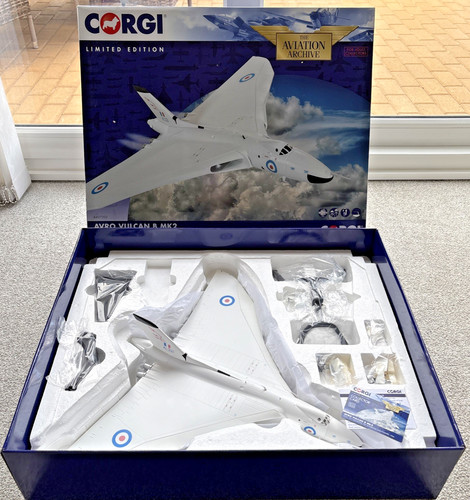 Zm72 corgi aviation - zm72:,