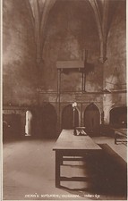 Dean's Kitchen, The Cathedral