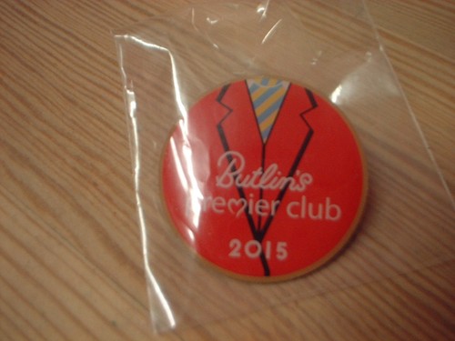 Butlins pin badge premier - butlins,