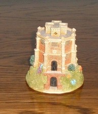 Lilliput Lane Red Mount Kings