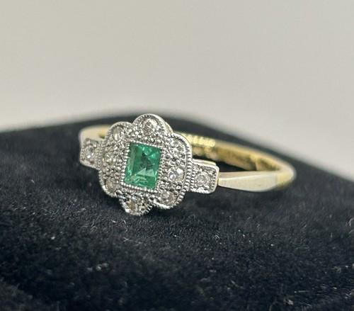 18ct yellow gold - yellow, and