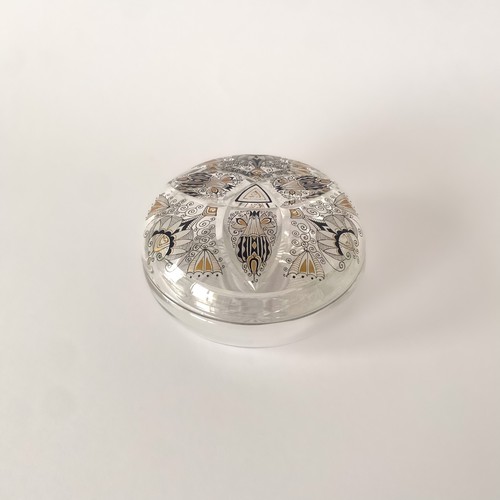 Black and gold - gold, enamelled