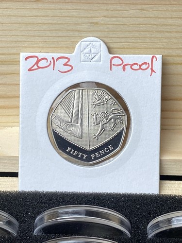 2013 proof shield 50p coin - 2013,