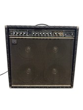 Roland JC-160 Jazz Chorus