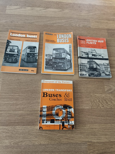Old london buses books - 4x,