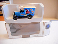 Lledo Promotional Model Van