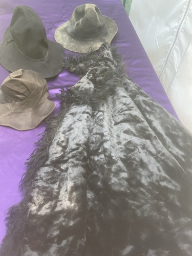 Vintage horsehair velvet cape - vintage, horsehair/velvet