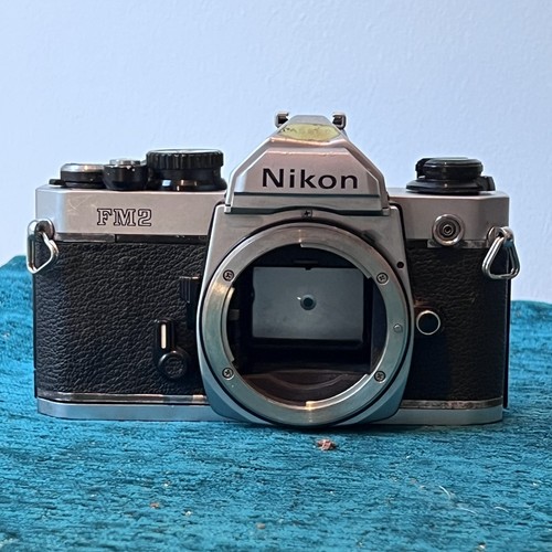 Nikon fm2n 35mm slr film - nikon,
