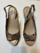 NWOT Ladies M S Foot Glove