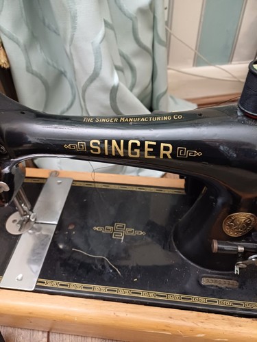 Singer sewing machine - singer,