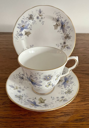 Colclough trio tea cup - colclough,