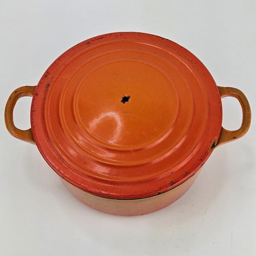 Vintage creuset flame - vintage, le