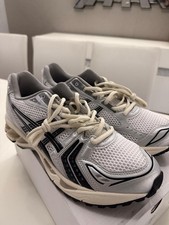 ASICS Gel-Kayano 14 White