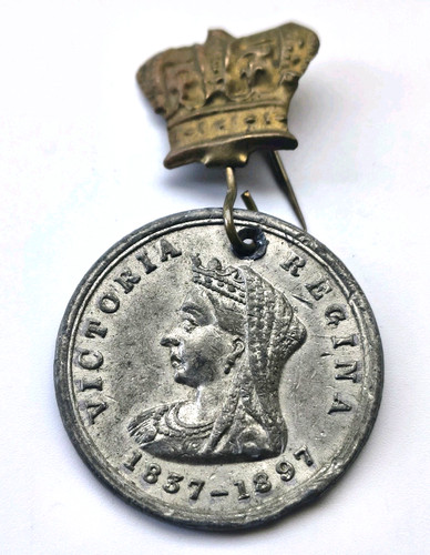 Queen victoria 1897 - victoria, diamond