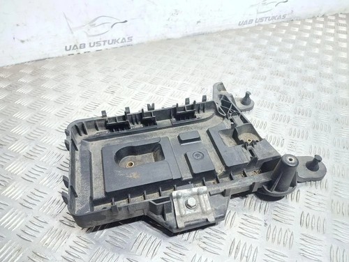 Passat 3b3 battery pad - vw,