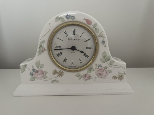 Pretty rose flowered wedgwood - flowered,