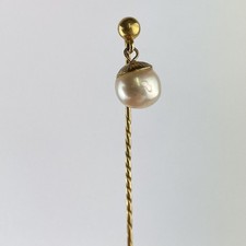 Antique Yellow Metal Pearl