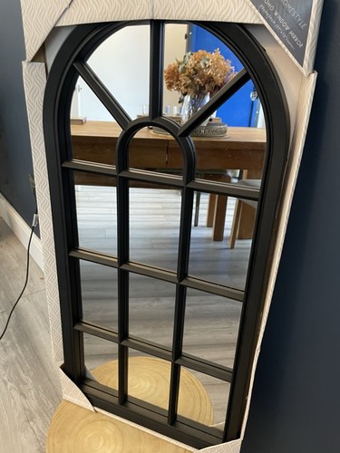 Arched black window mirror - black,