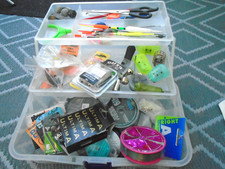 CANTILEVER FISHING TACKLE BOX
