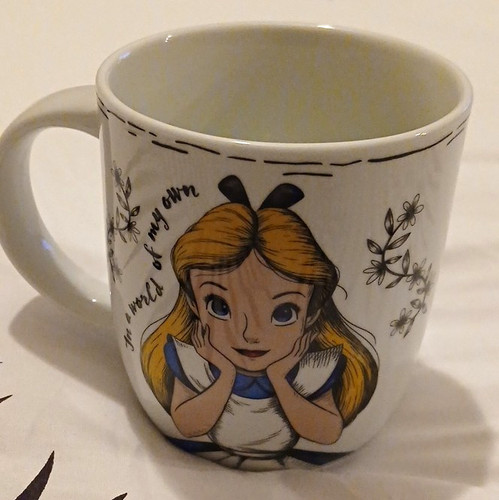 Disney alice wonderland - alice,