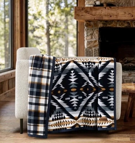 Pendleton reversible throw - reversible,