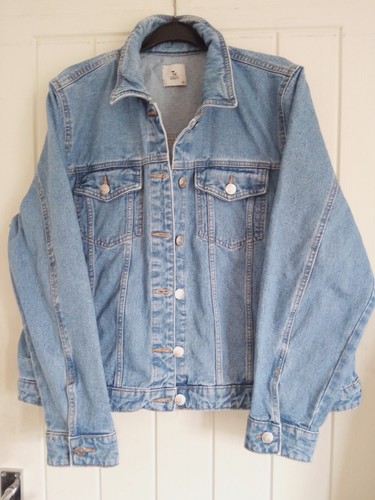 Woman light wash denim - wash,