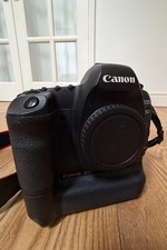 Canon EOS 5D Mark II 21.1MP