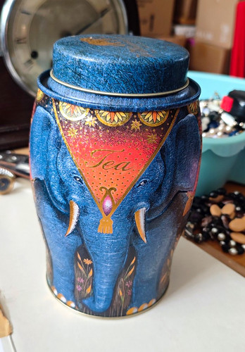Williamson tea elephant - williamson,