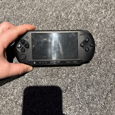 Sony PSP e1000 Street With USB