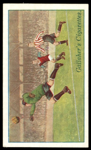 Gallaher footballers in - gallaher, 'footballers