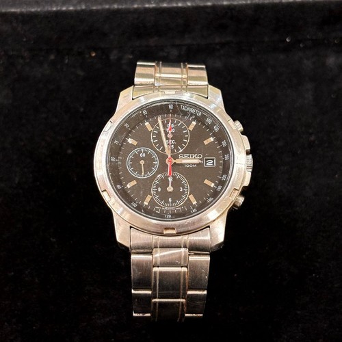Seiko chronograph 100m - seiko,
