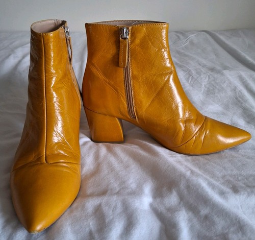 Office mustard yellow leather - mustard,