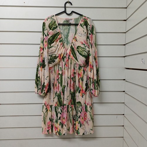Short pleated dress - pleated,