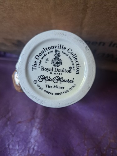 Doultonville minature toby - doultonville,