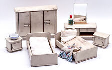 Antique Lot Dollhouse