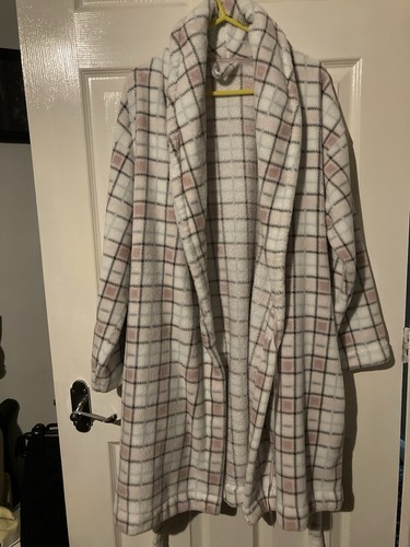 Short ladies dressing gown - dressing,