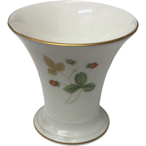 Wedgwood wild strawberry bone - wedgwood,