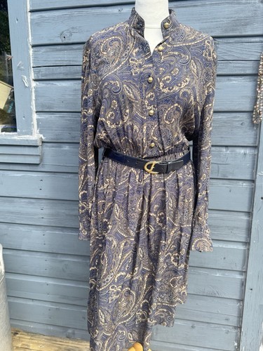 Mandy marsh blue paisley - mandy,
